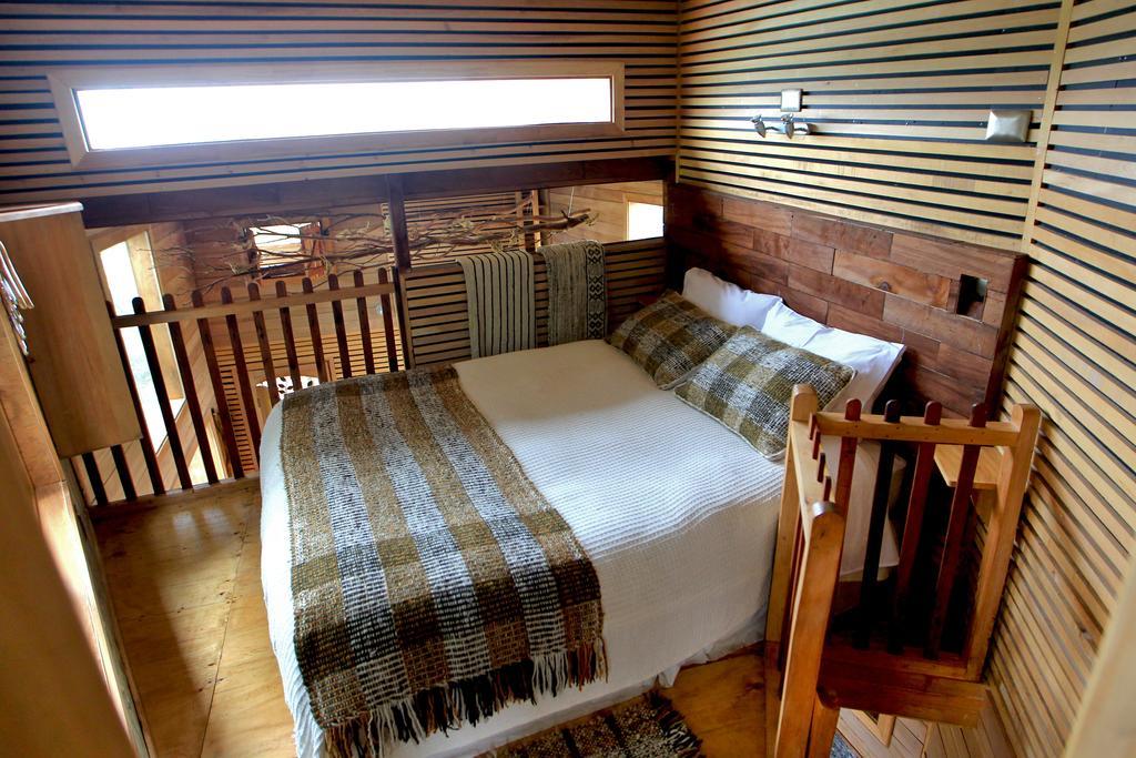 La Casa Del Arbol De Chiloe Villa Castro Kültér fotó